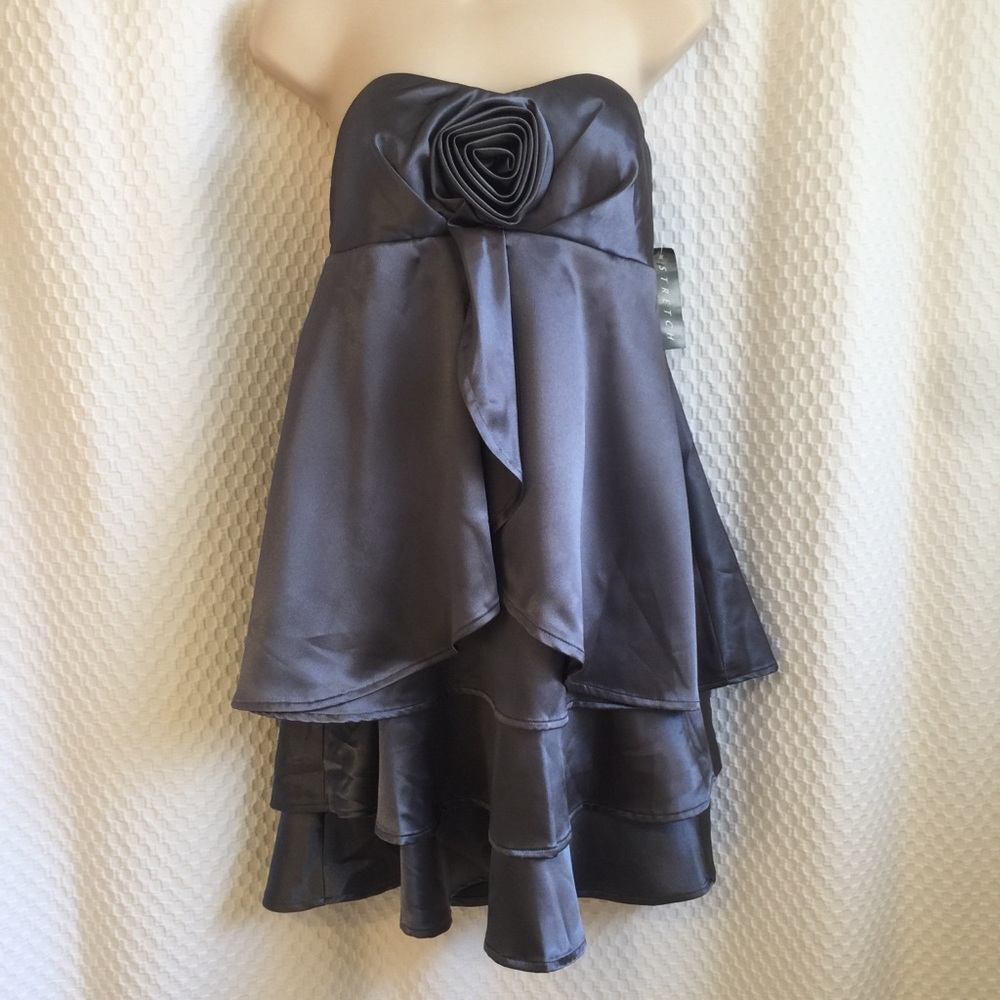 A. Byer grey cocktail dress size 7–#174